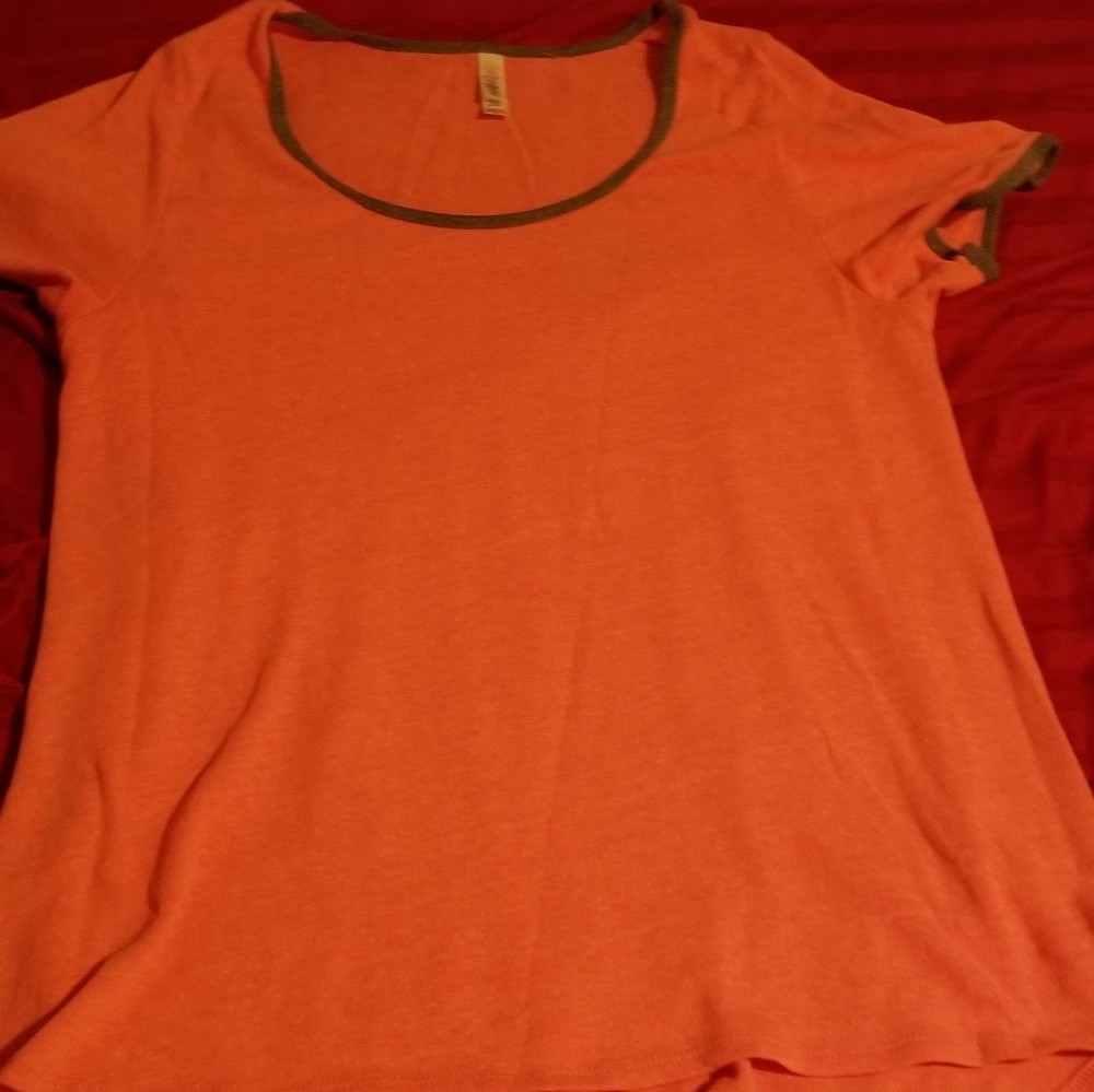 Lularoe classic T size XL